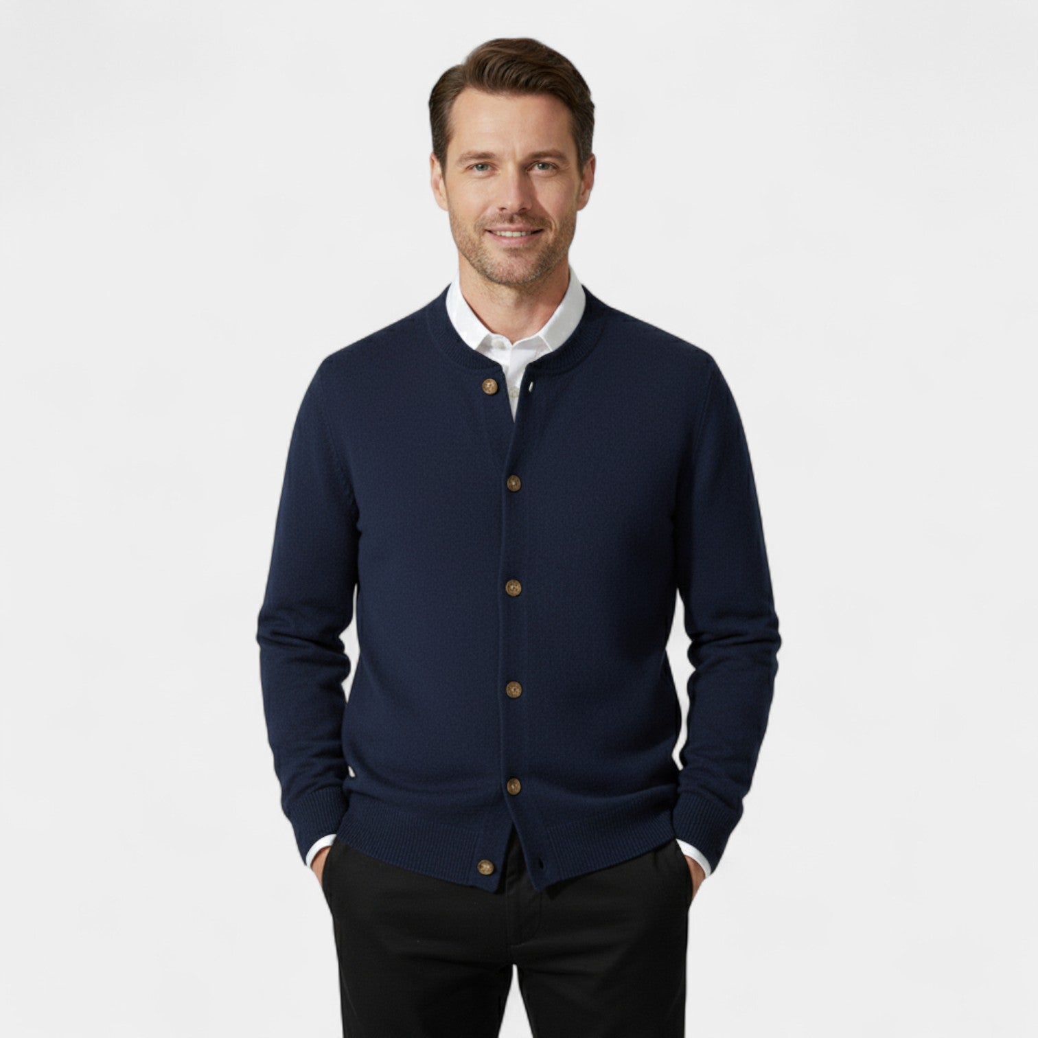 Riche | Cardigan Homme 100% Cachemire – Boutonné de Luxe
