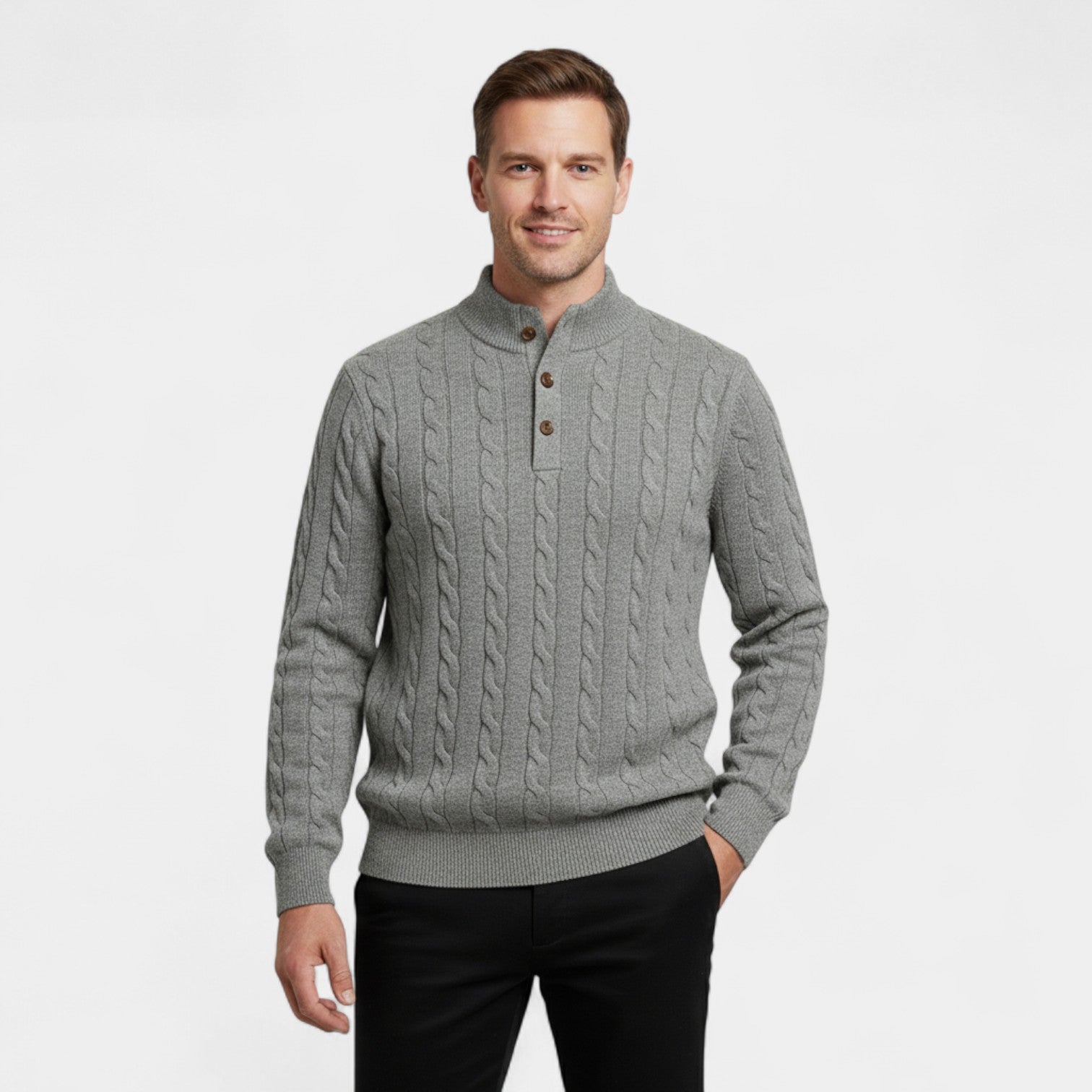 Riche | Pull en Laine Homme à Torsades – Col Demi-Montant Boutonné