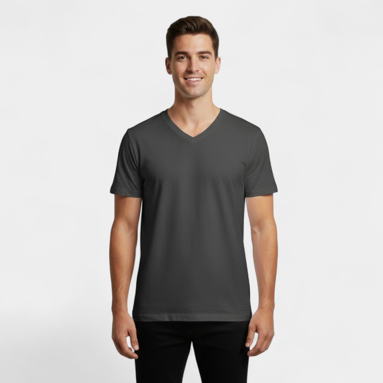 Riche | Lot de 3 t-shirts homme col V coton manches courtes – raffinés, ajustés, essentiels du quotidien