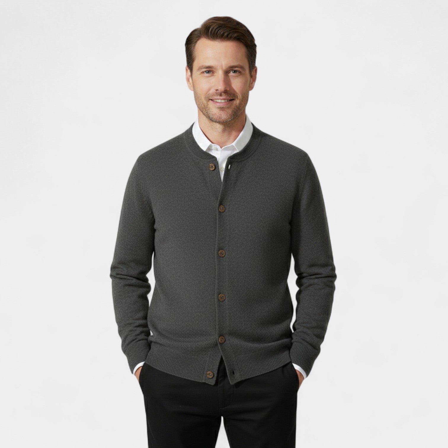 Riche | Cardigan Homme 100% Cachemire – Boutonné de Luxe