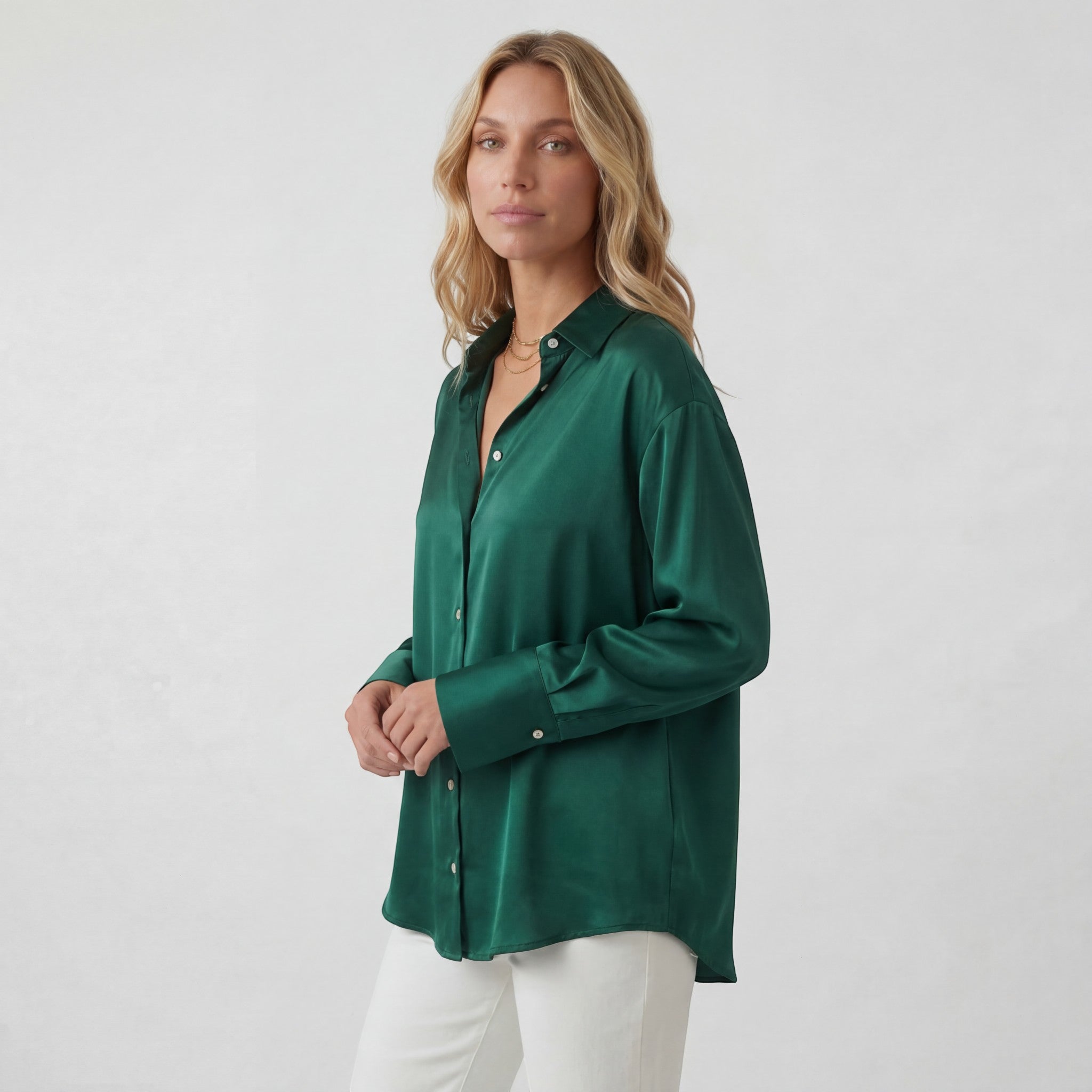 Chemisier drapé à manches longues en satin pour femme – Coupe fluide