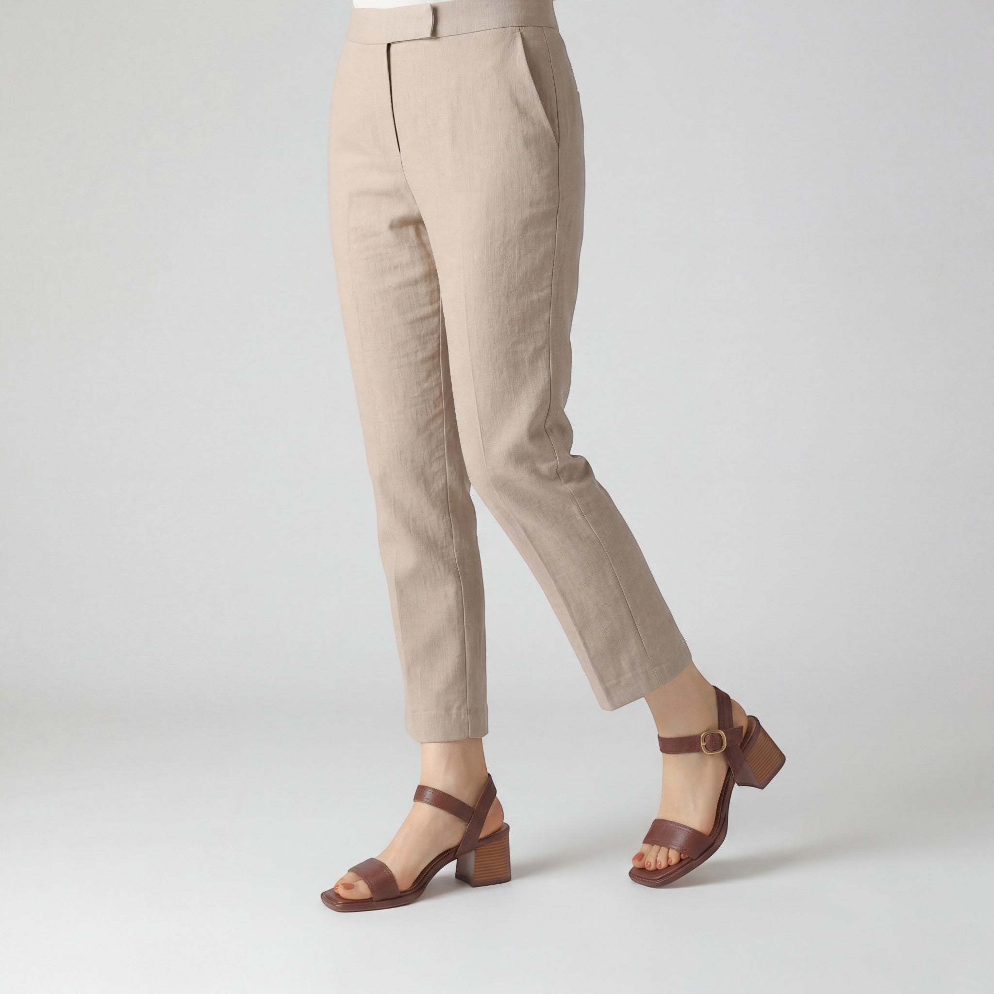 Sandales à Talon Femme en Cuir – Bout Carré Bride Ajustable