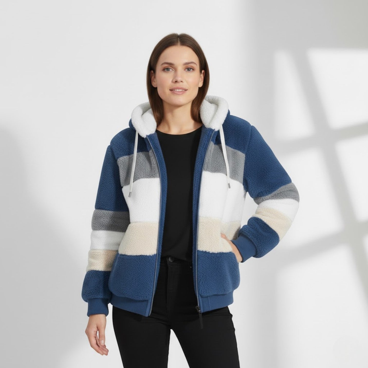 Riche | Manteau d’Hiver Femme à Capuche en Peluche Multicolore