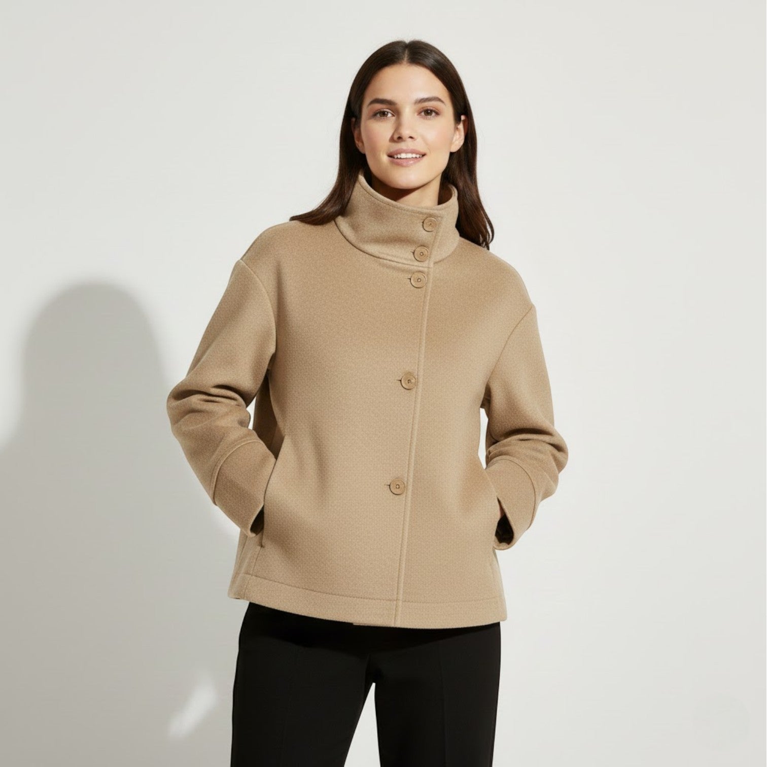 Riche | Manteau femme en laine à col montant
