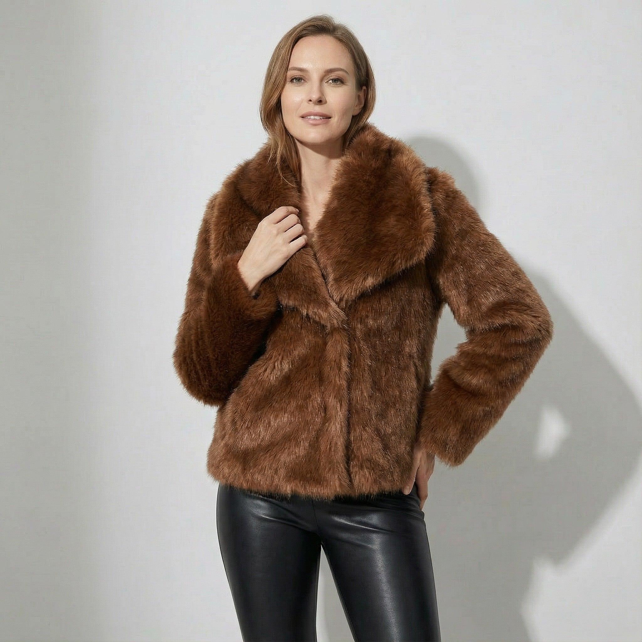 Riche | Manteau femme en fausse fourrure