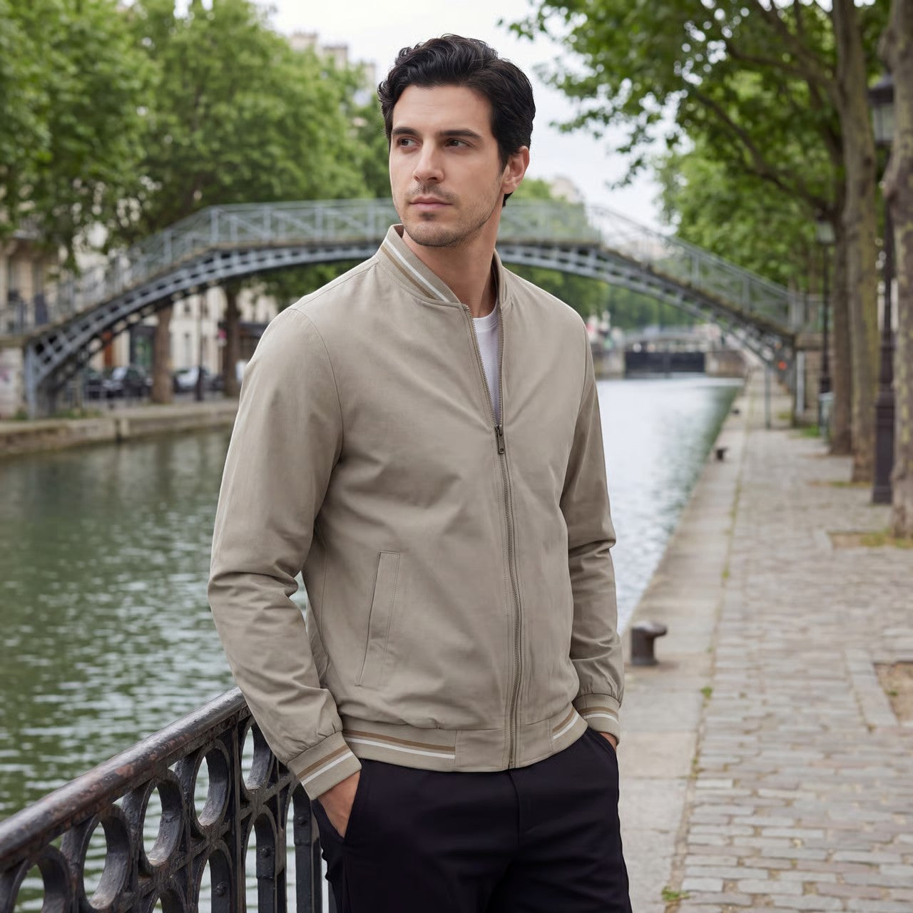 Riche | Veste Zippée Légère en Tissu Tissé à Col Montant pour Homme
