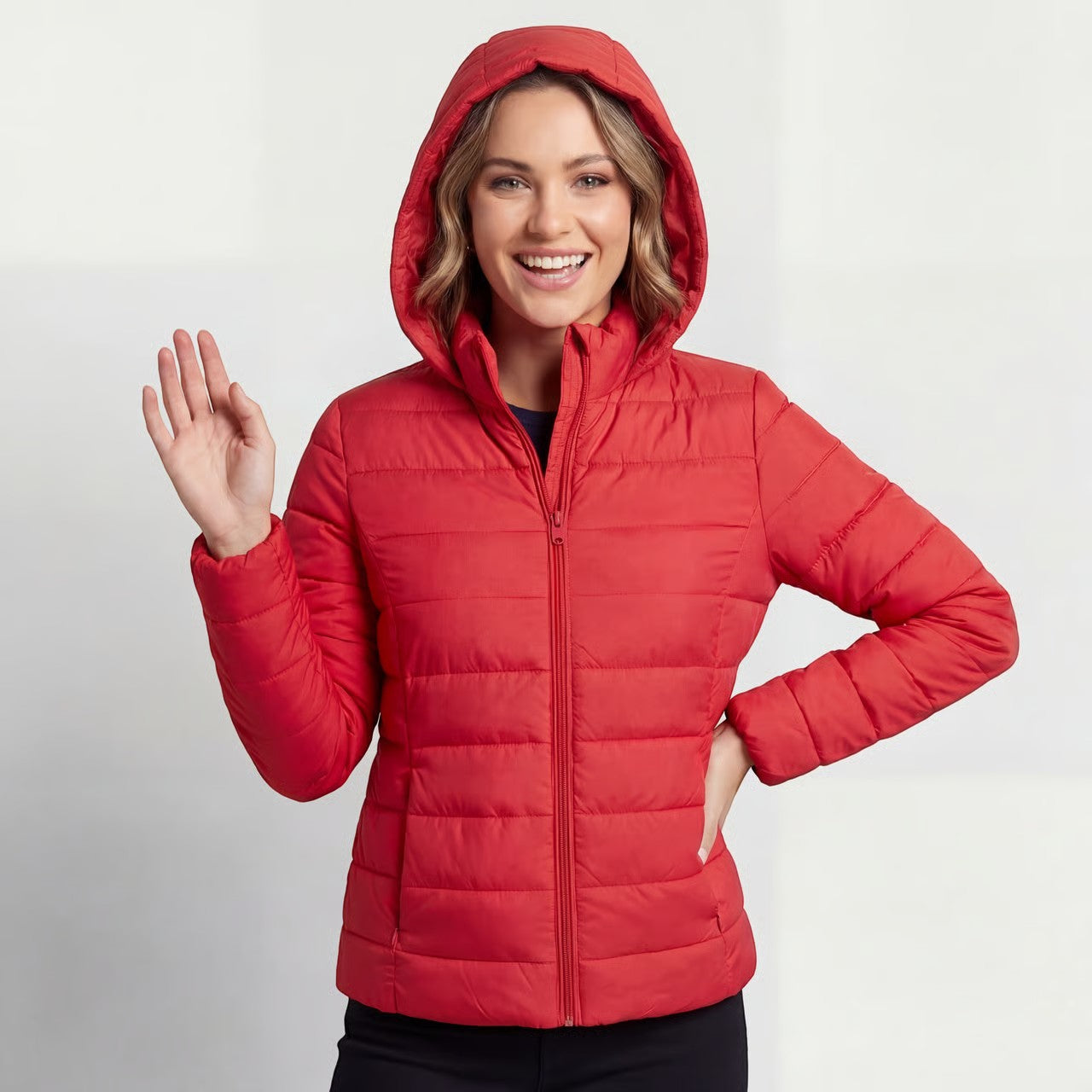 Riche | Veste matelassée isolante légère en tissu tissé pour femme