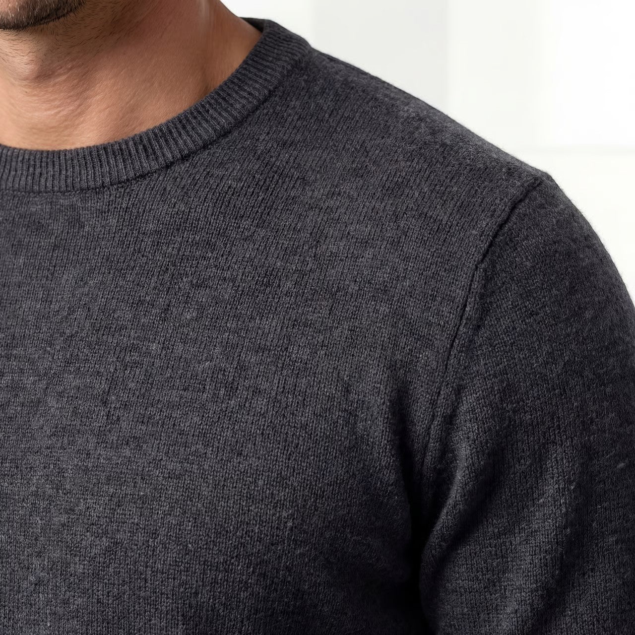 Riche | Pull homme coupe slim – Pull minimaliste casual