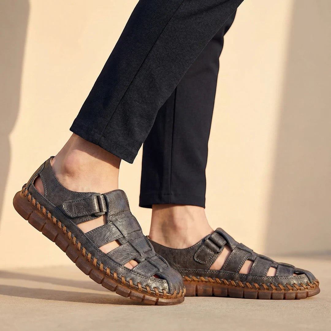 Sandales homme en cuir de vachette – Coupe fermée ajustée