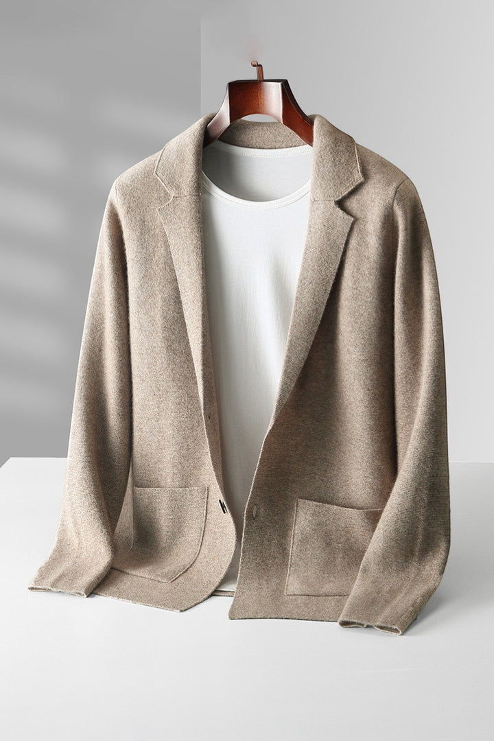 Herren-Strickjacke aus merzerisierter Baumwolle mit V-Ausschnitt – Lässiger, taillierter Schnitt