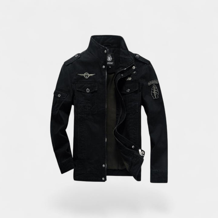 Riche | Herren-Cargojacke aus Baumwolle im Militärstil – robust, raffiniert, alltagstauglich