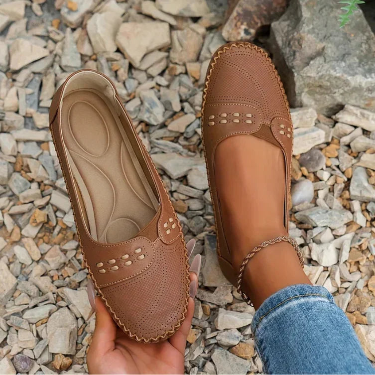 Mocassins Femme Orthopédiques – Enfilage Facile Matière Mate Bout Rond Plat