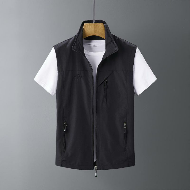 Men's Lightweight Outdoor Vest – Breathable with a Zipper