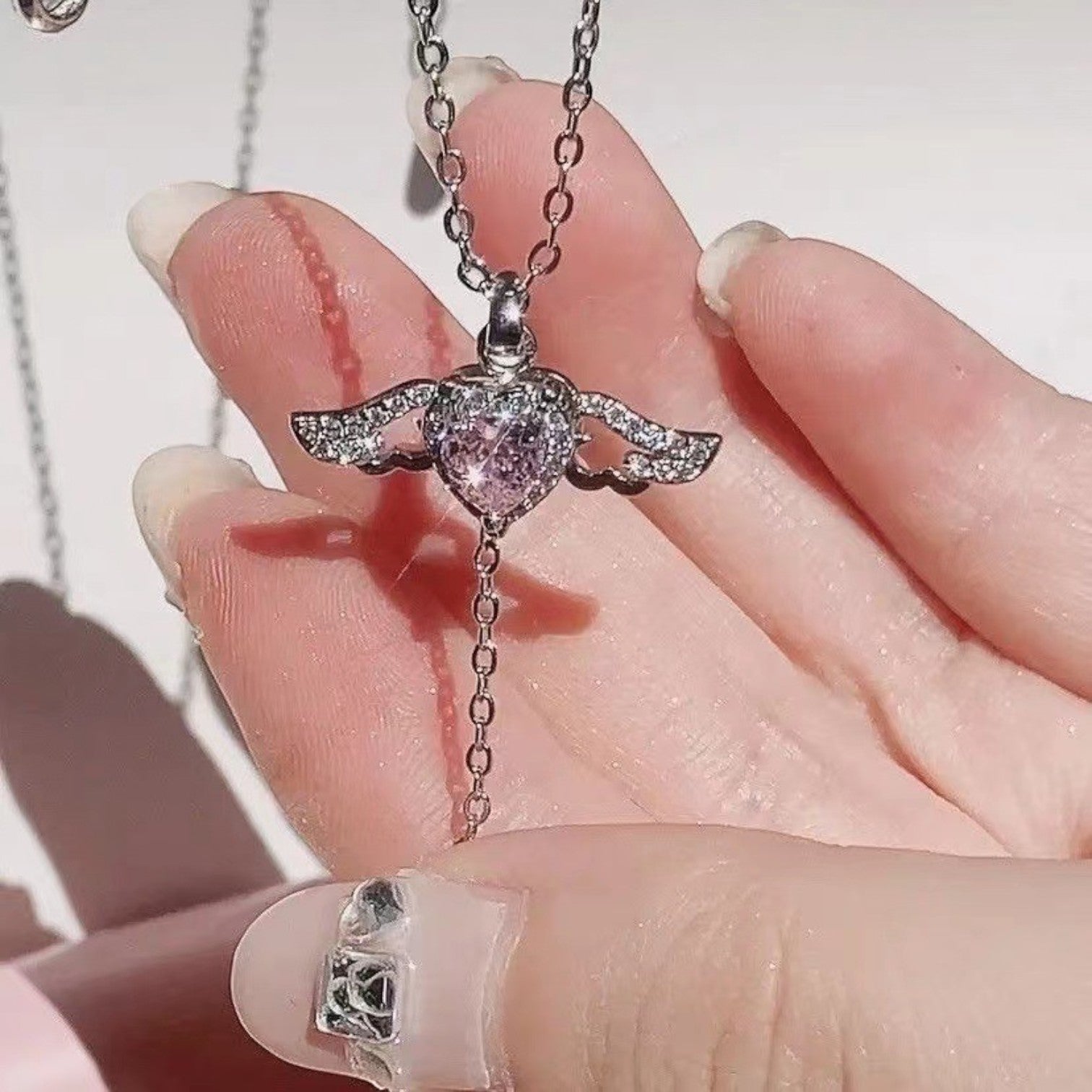 Riche | Collier Cœur Cupidon et Ailes d’Ange Femme