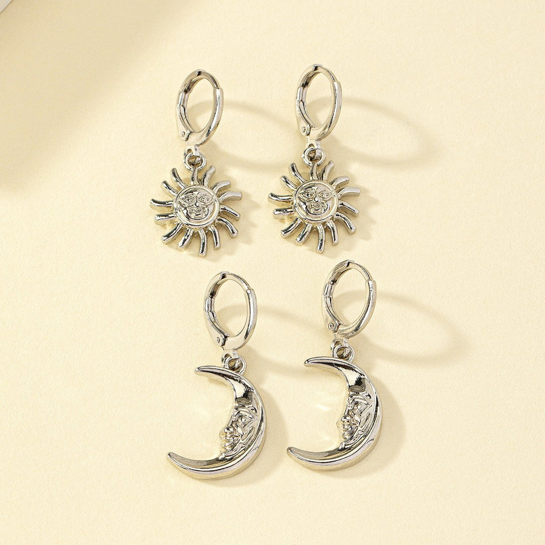 Boucles d’Oreilles Soleil Lune pour Femme – Set Créoles Gravées