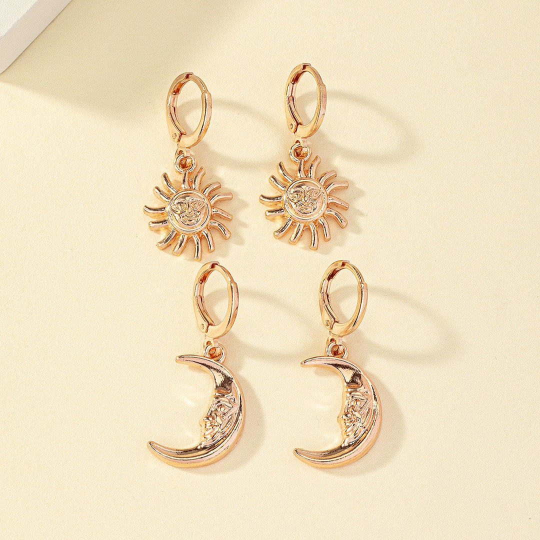Boucles d’Oreilles Soleil Lune pour Femme – Set Créoles Gravées