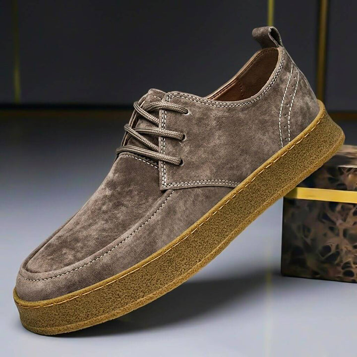 Chaussures casual homme en cuir suédé à lacets – Coupe régulière basse
