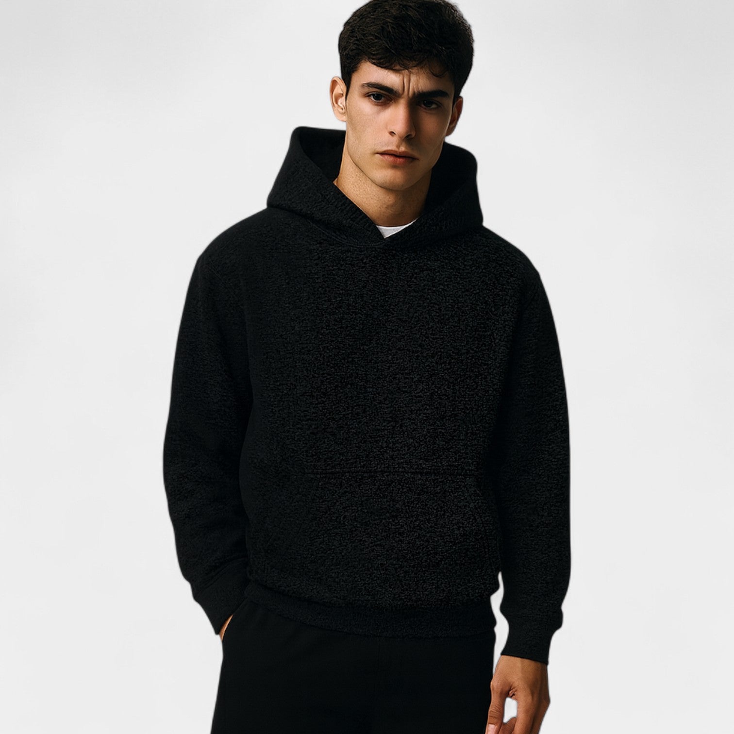 Riche | Hoodie homme jersey technique – essentiel streetwear minimaliste
