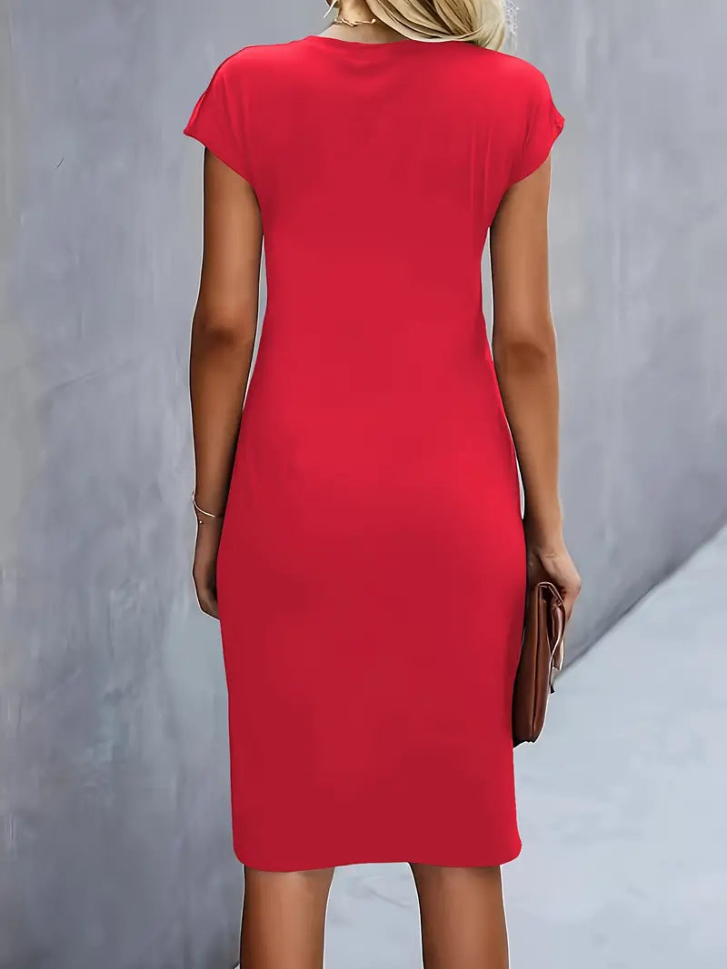 Midi-Kleid aus Baumwolle für Damen – Taillierter Schnitt, Rundhalsausschnitt