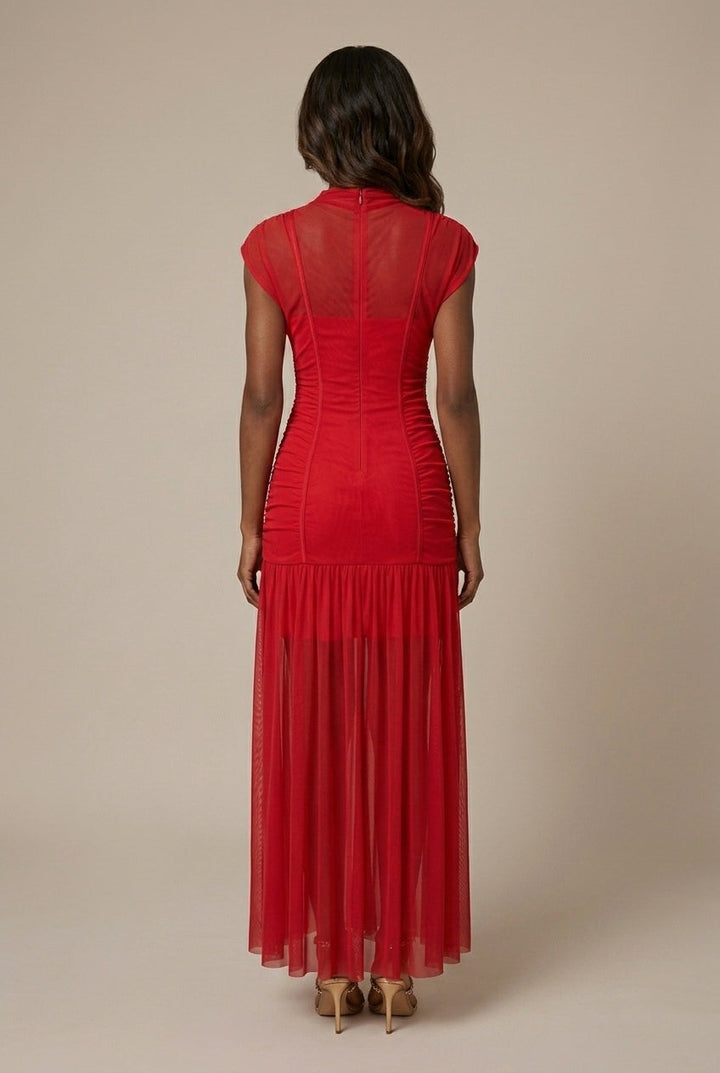 Maxikleid aus Strick für Damen – Stehkragen, figurbetont, ausgestellt