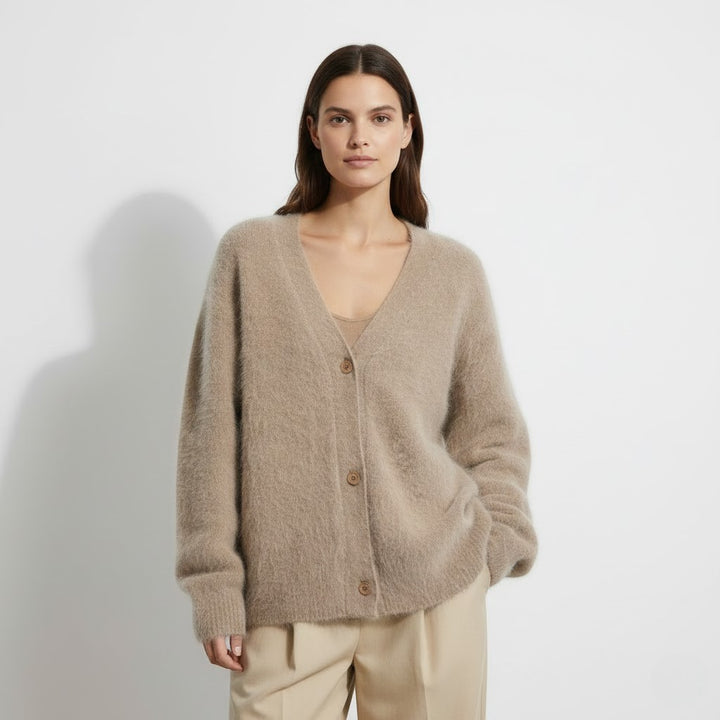 Cardigan femme en maille douce boutonnée – Col en V coupe ample