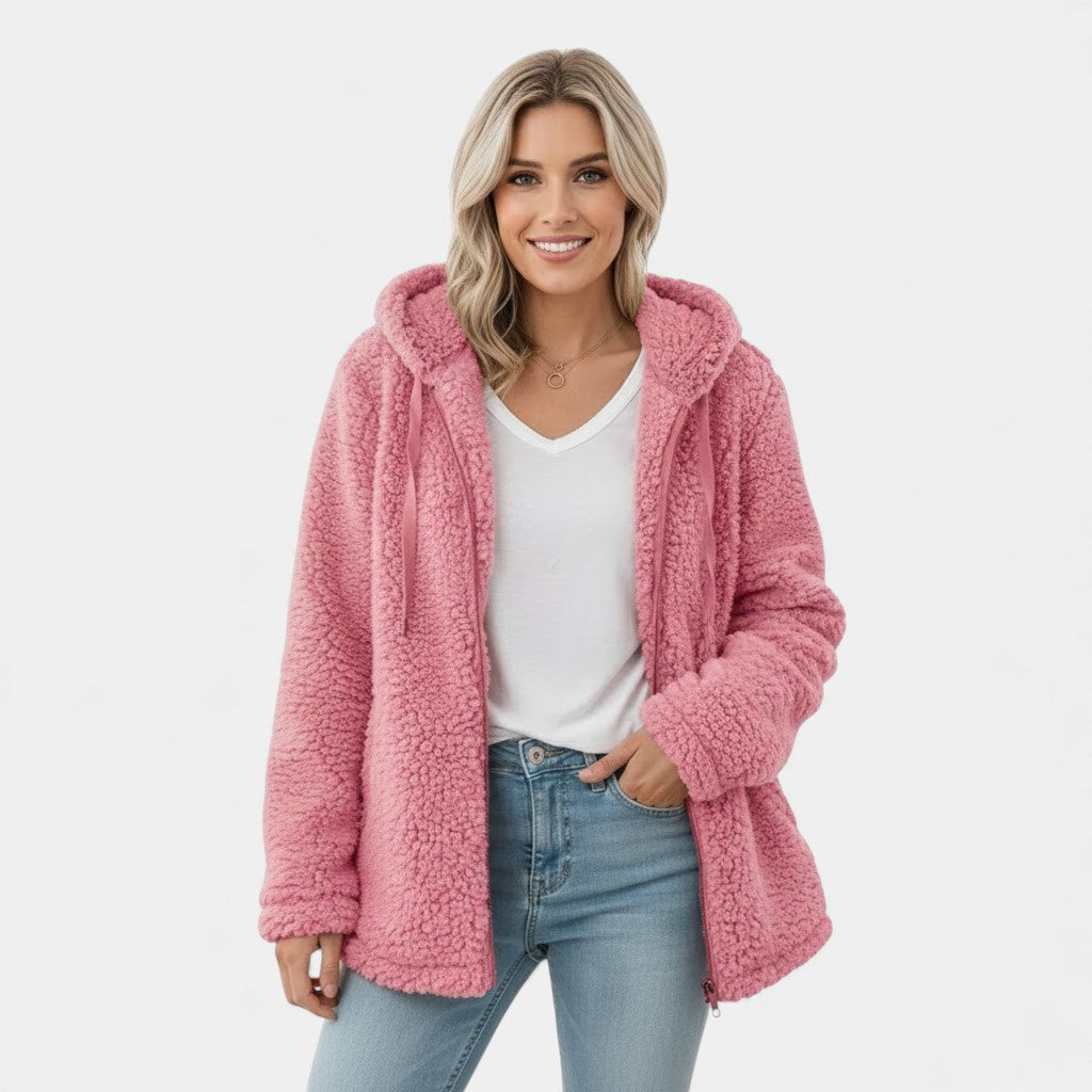 Riche | Veste femme à capuche en laine