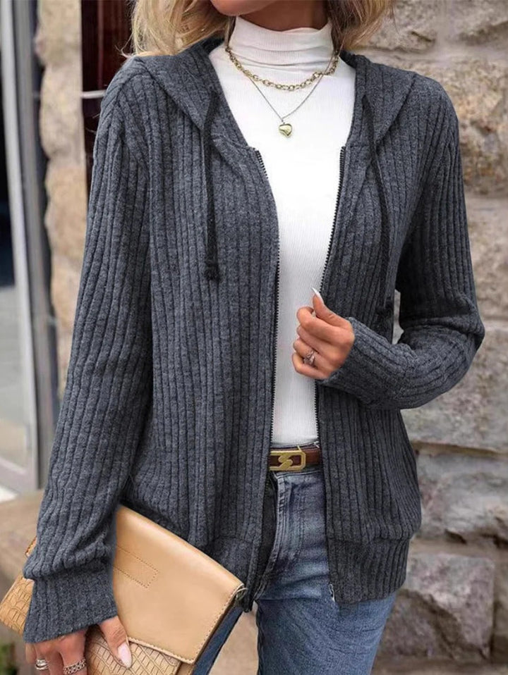 Cardigan à capuche femme en maille côtelée – Fermeture zippée coupe ample