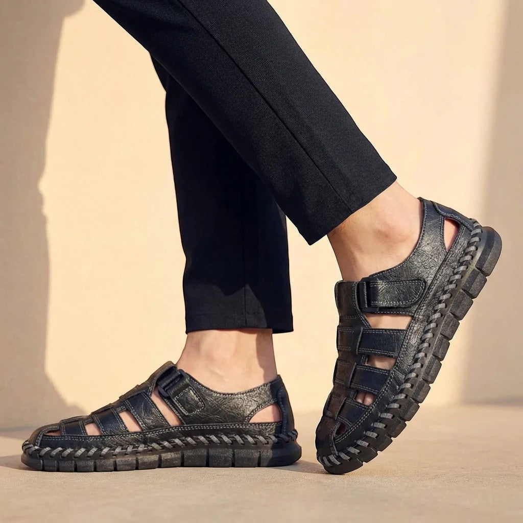 Herren-Sandalen aus Rindsleder – Eng anliegende, geschlossene Passform