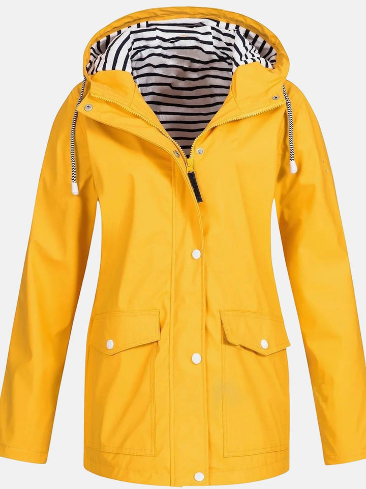 Imperméable Femme à Capuche – Coupe Ample Légère | Shell Imperméable