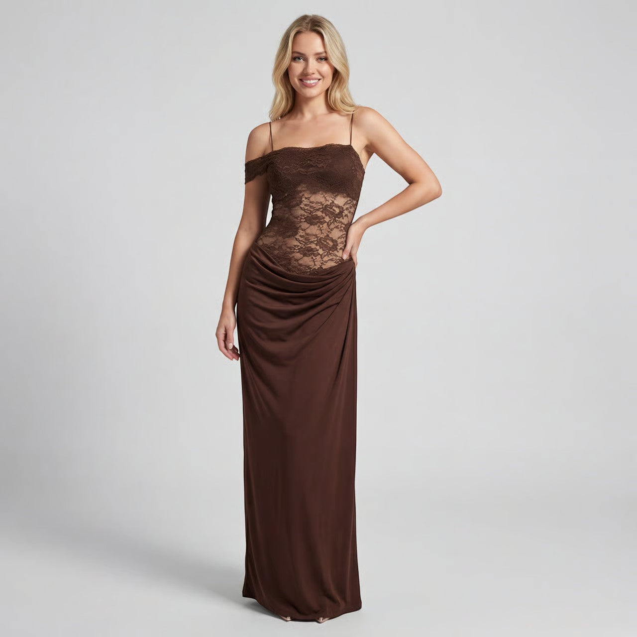Riche | Femme Robe de Soirée Maxi en Dentelle Épaules Dénudées
