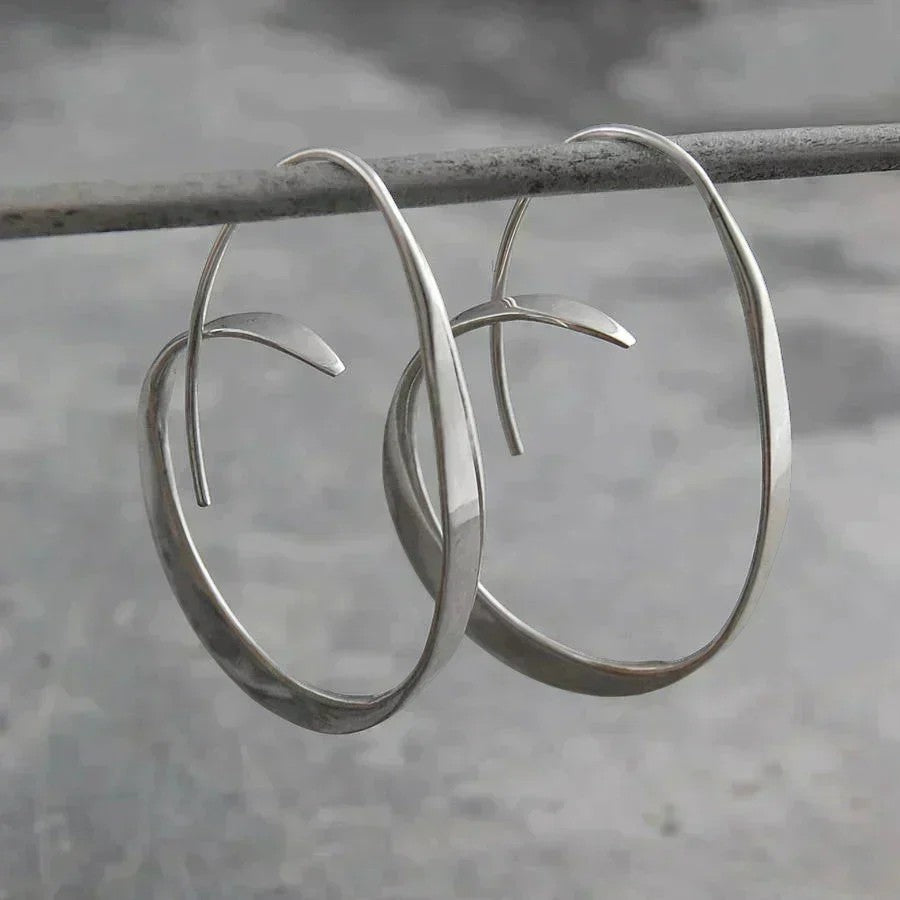 Riche | Women's Spiral Hoop Earrings