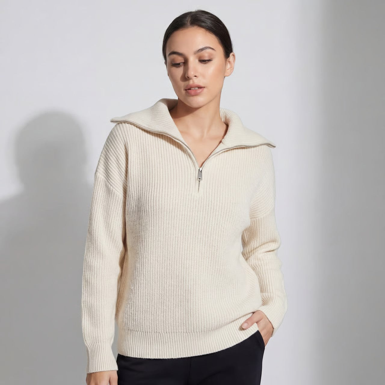 Riche | Pull Femme Côtelé en Maille à Demi-Zip