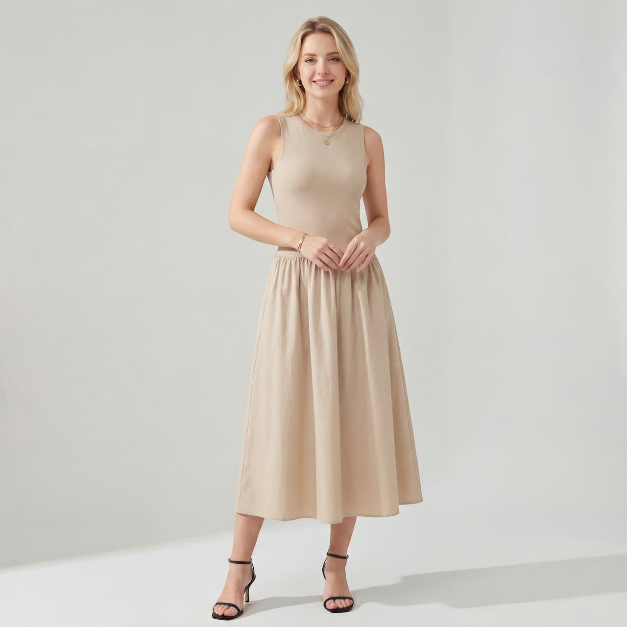 Riche | Femme Robe Midi Évasée Sans Manches en Maille Côtelée