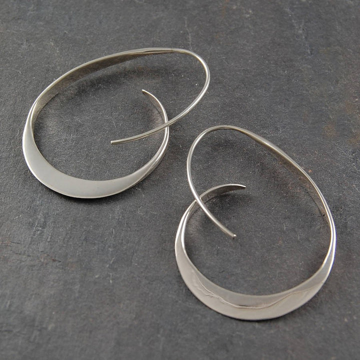 Riche | Women's Spiral Hoop Earrings