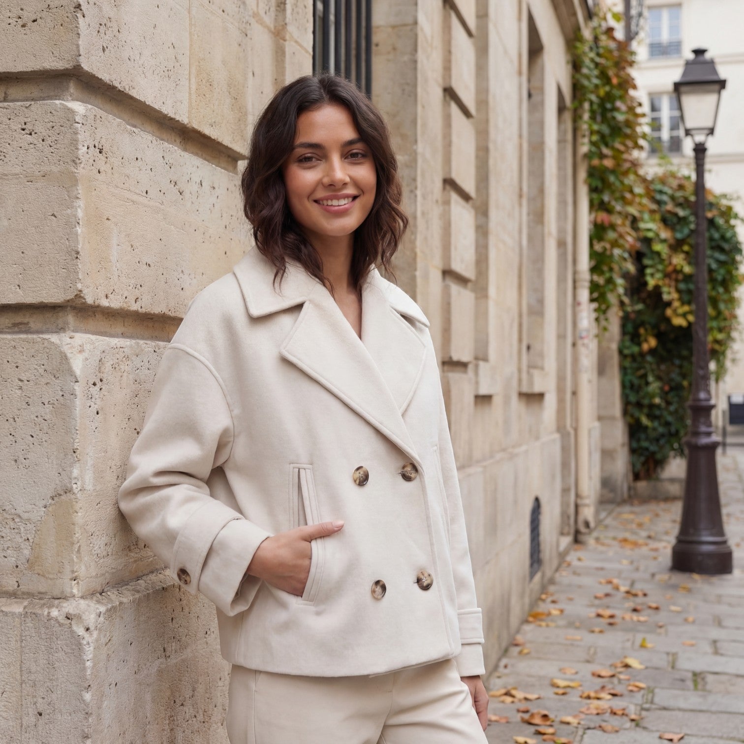 Riche | Veste Femme Courte Casual Croisée en Tissu Tissé