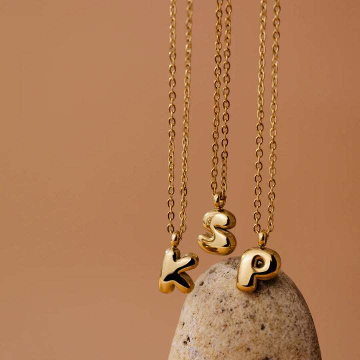 Collier Initiale Plaqué Or pour Femme – Pendentif Lettre Bubble