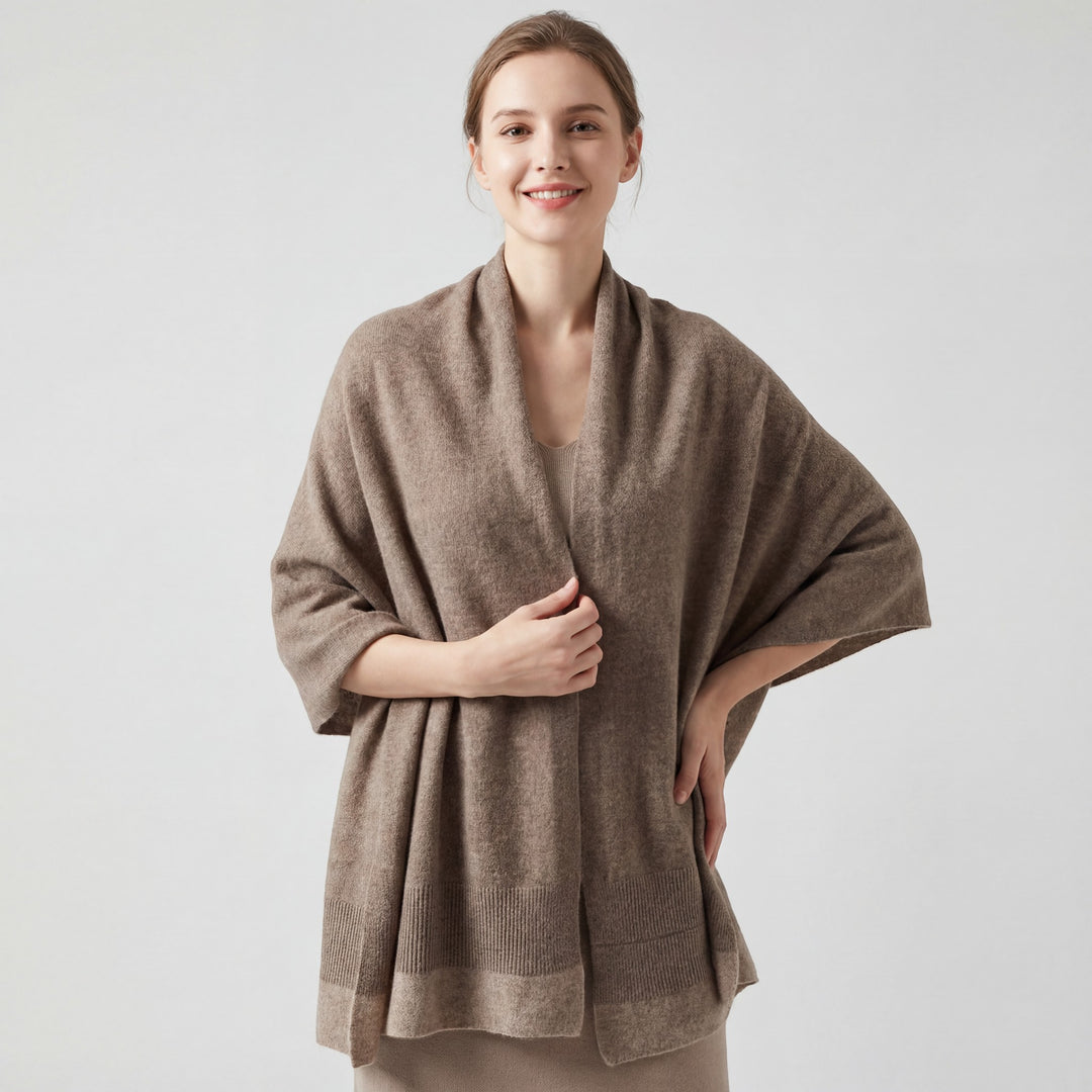 Cape châle femme en maille cachemire – Coupe fluide style drapé à enfiler