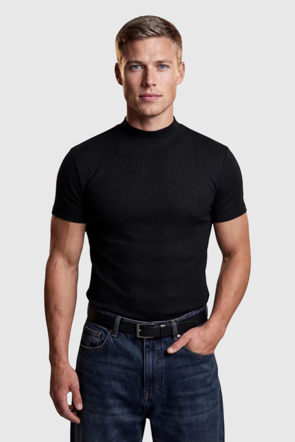Figurbetontes Stretch-T-Shirt für Herren – Slim-Fit-Schnitt mit geripptem Kragen