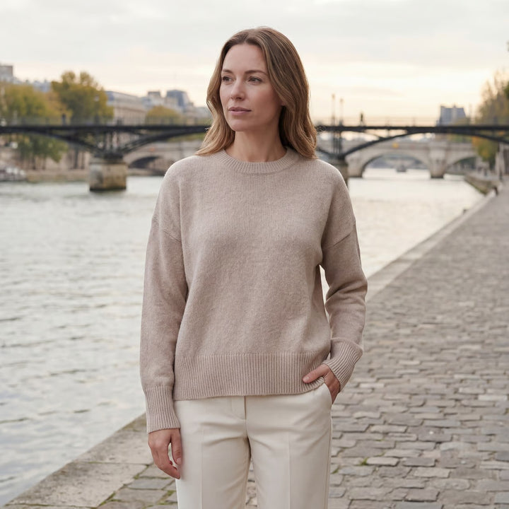 Riche | Soft-Knit Round-Neck Sweater for Women