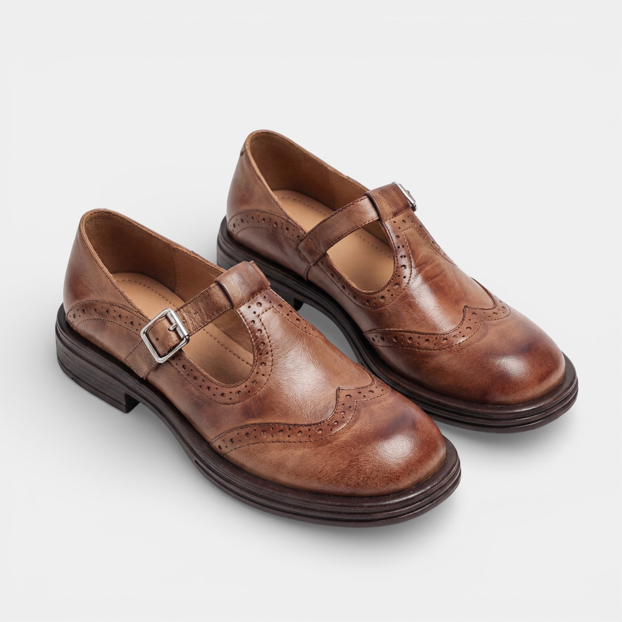 Riche | Chaussures plates en cuir raffiné pour femme