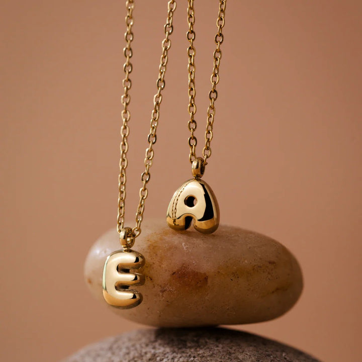 Collier Initiale Plaqué Or pour Femme – Pendentif Lettre Bubble