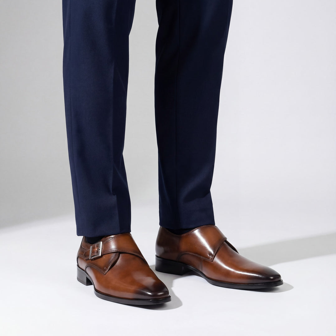 Chaussures formelles homme en cuir de vachette – Bout carré coupe structurée