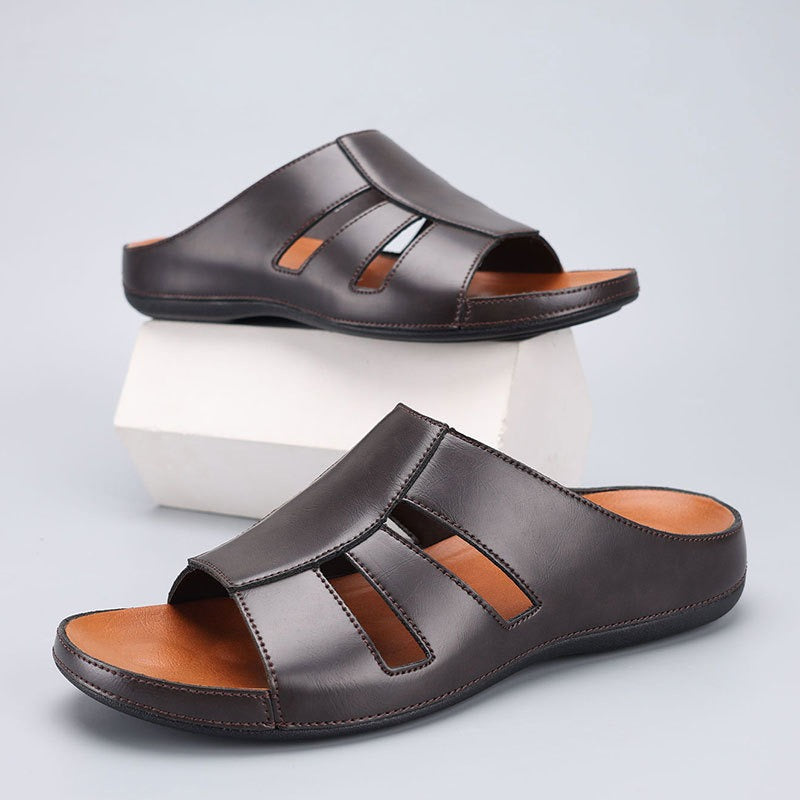 Claquettes Homme Ouvertes en Cuir – Coupe Casual Confort Rembourrée