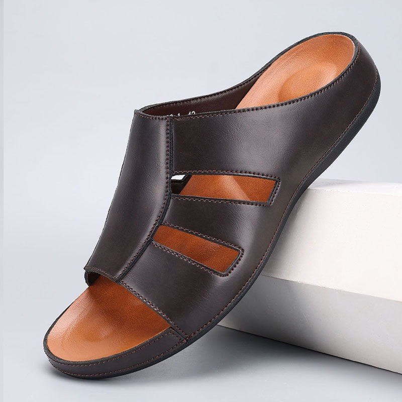 Claquettes Homme Ouvertes en Cuir – Coupe Casual Confort Rembourrée