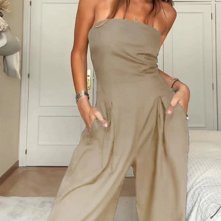 Combinaison Femme Bustier à Jambes Larges – Coupe Fluide Ajustée Élégante