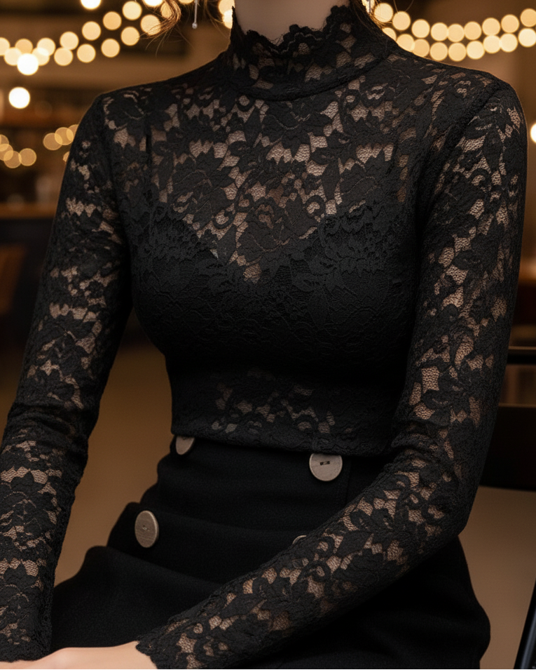 Blouse Femme en Dentelle à Col Montant – Élégance Ajustée à Manches Longues