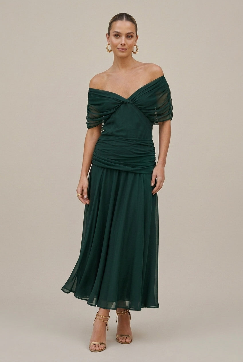 Maxikleid aus Chiffon für Damen – schulterfrei, geraffter Bund, fließender Schnitt