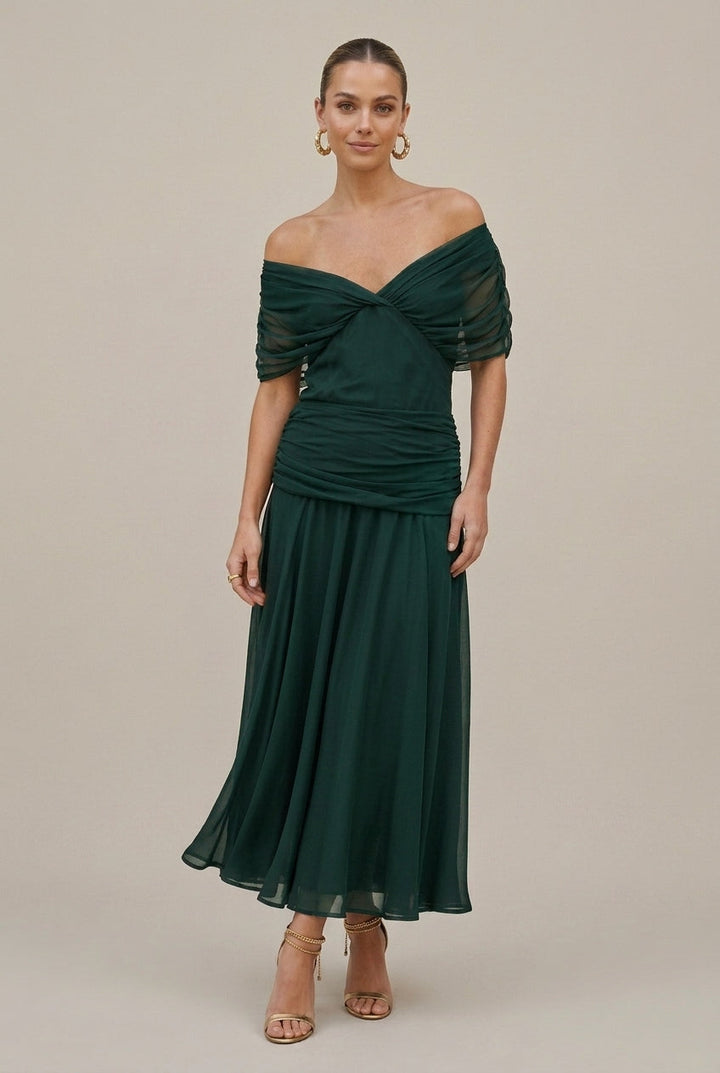 Maxikleid aus Chiffon für Damen – schulterfrei, geraffter Bund, fließender Schnitt